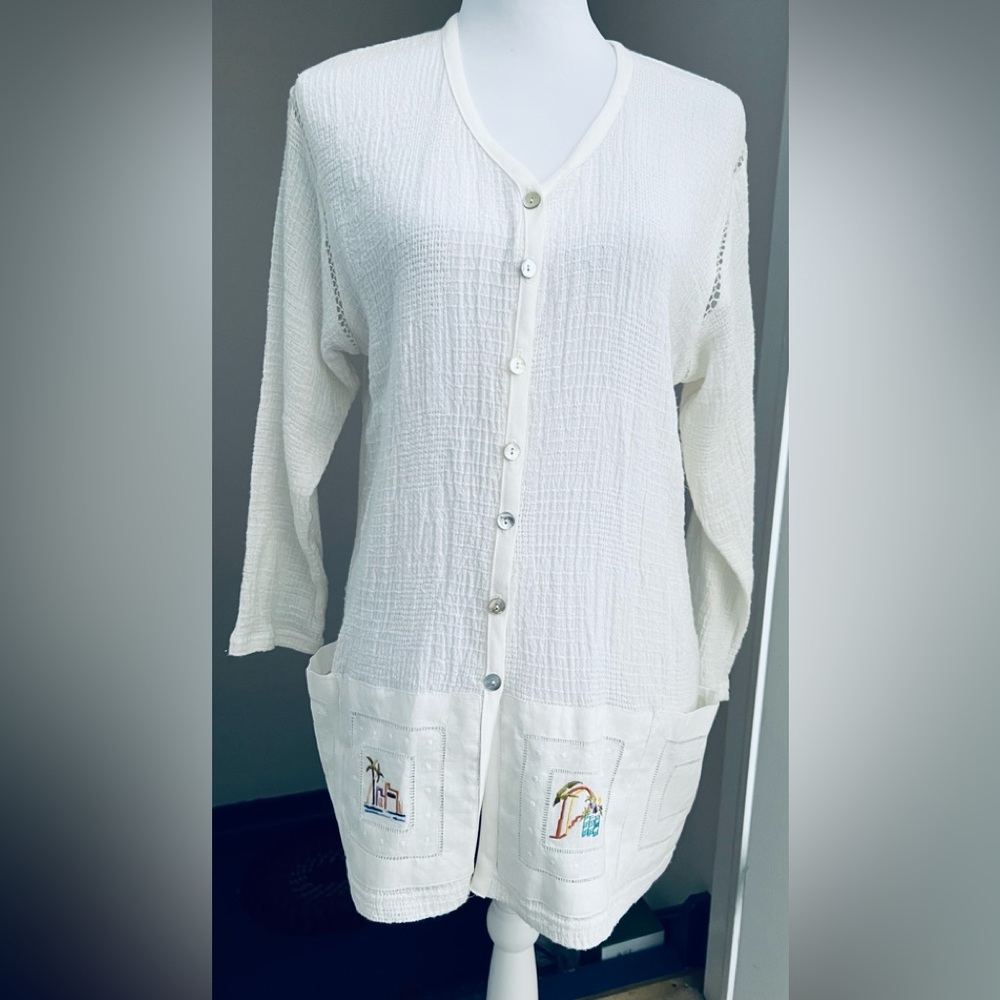 Vintage Nino Wong Embroidered Button Down Beach Cover-up - Size Medium